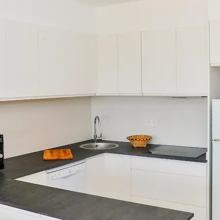 Piso Mar 1421 Apartman *